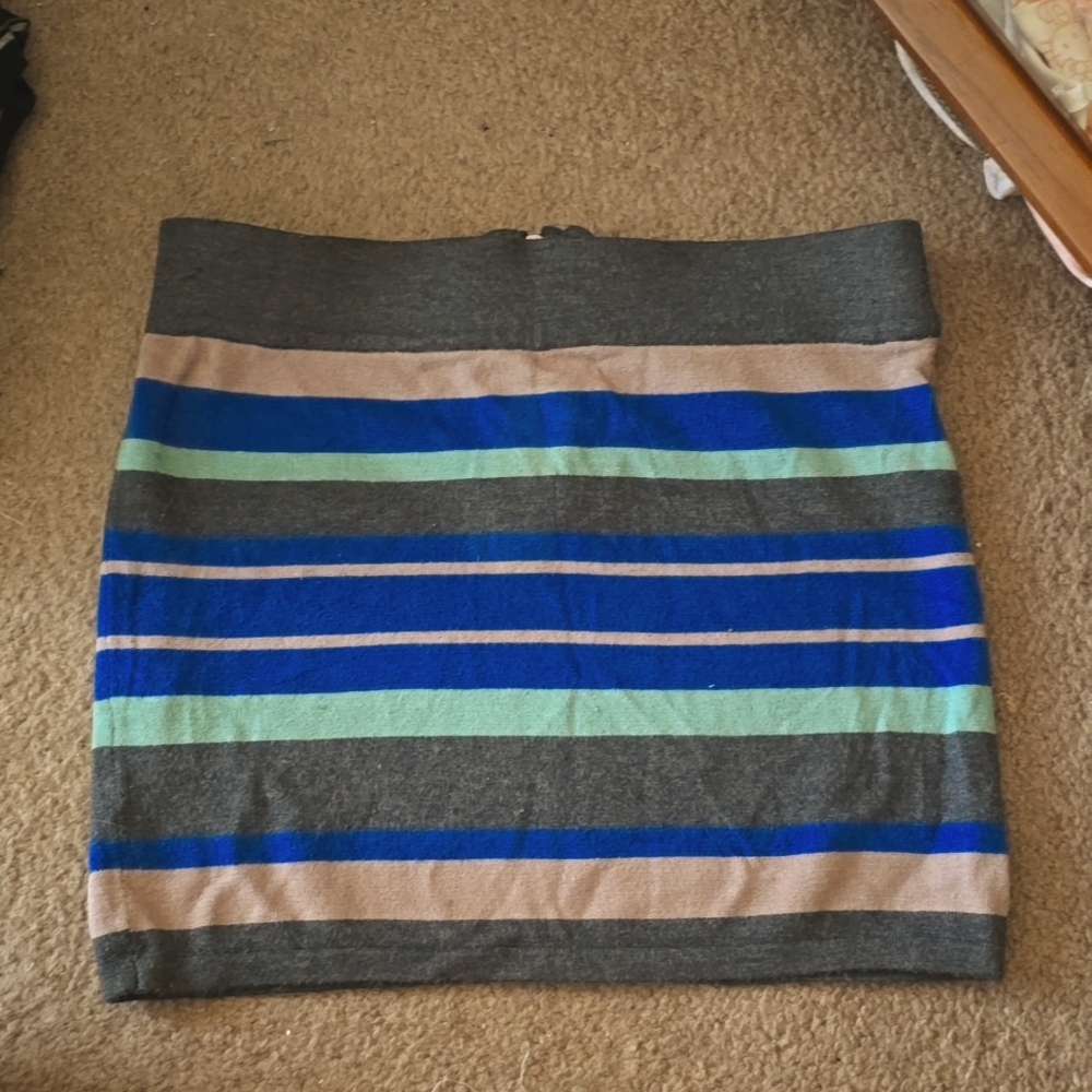 Striped mini skirt